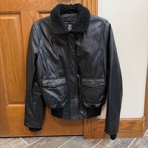 New York & Company Black Leather Jacket Sherpa Collar, M, Streetwear Minimalist